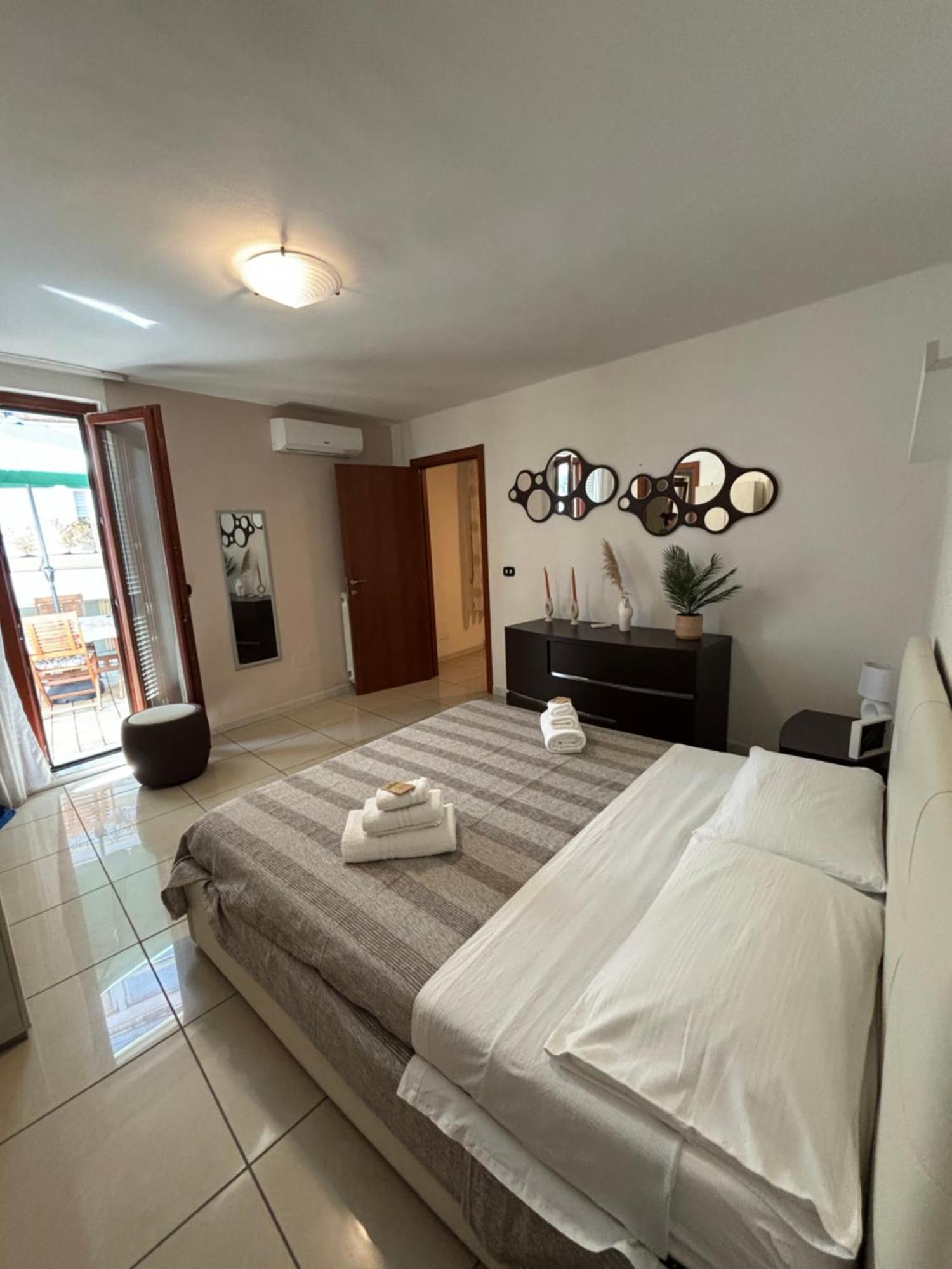 Le Muse Apartamento Caserta Exterior foto